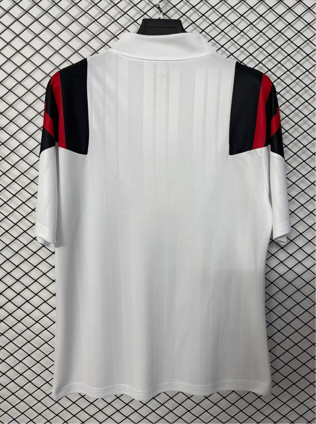 Camiseta Colo-Colo 2026/27 EQT White Adultos