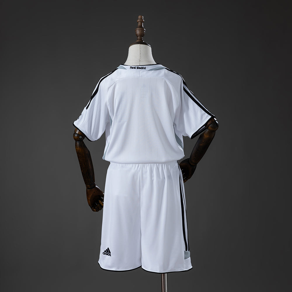 Camiseta + Short Real Madrid Local 2006/07 Niños