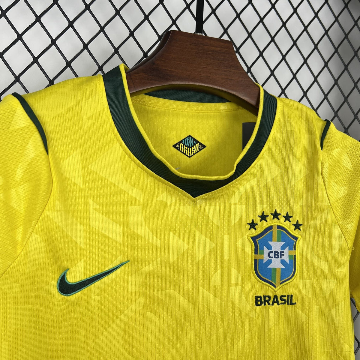 Camiseta + Short Brasil 26/27 Niños